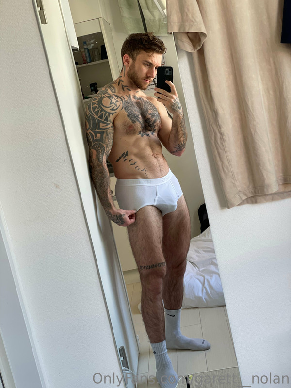 223 Famous TikToker  Garret Nolan garett__nolan onlyfans leaked