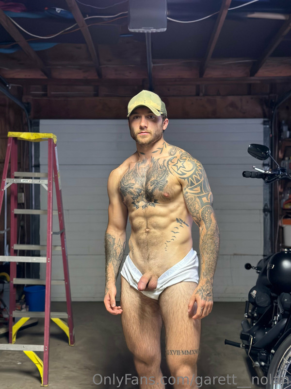 276 Famous TikToker  Garret Nolan garett__nolan onlyfans leaked