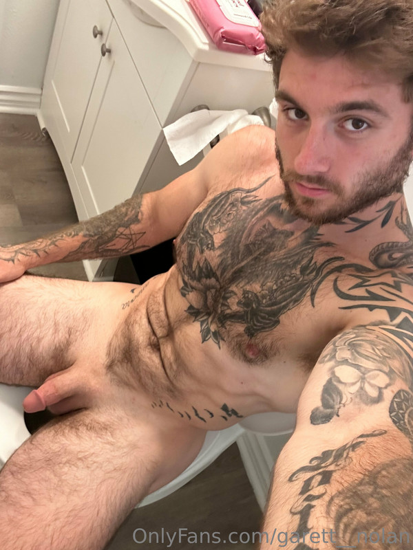 280 Famous TikToker  Garret Nolan garett__nolan onlyfans leaked