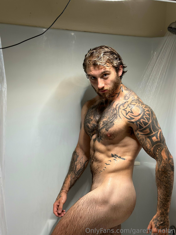 329 Famous TikToker  Garret Nolan garett__nolan onlyfans leaked