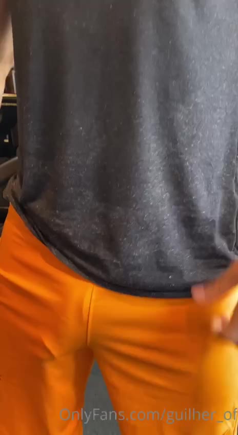 105 Brazilian hunk Guilherme Ferreira guilher_of not_of OnlyFans porn