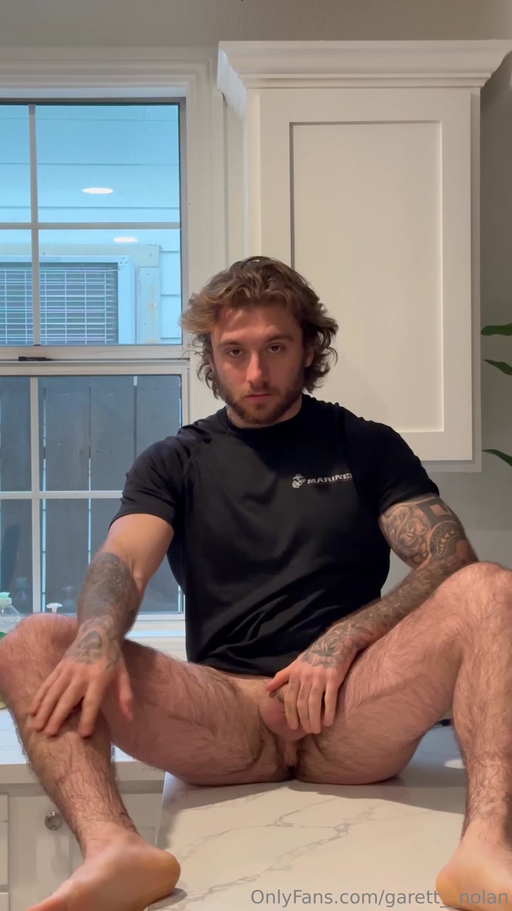 389 Famous TikToker  Garret Nolan garett__nolan onlyfans leaked