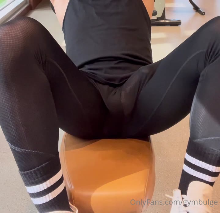 268  sexy hunk Wiccan gymbulge gym.bulge OnlyFans porn