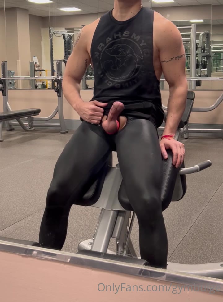 184  sexy hunk Wiccan gymbulge gym.bulge OnlyFans porn