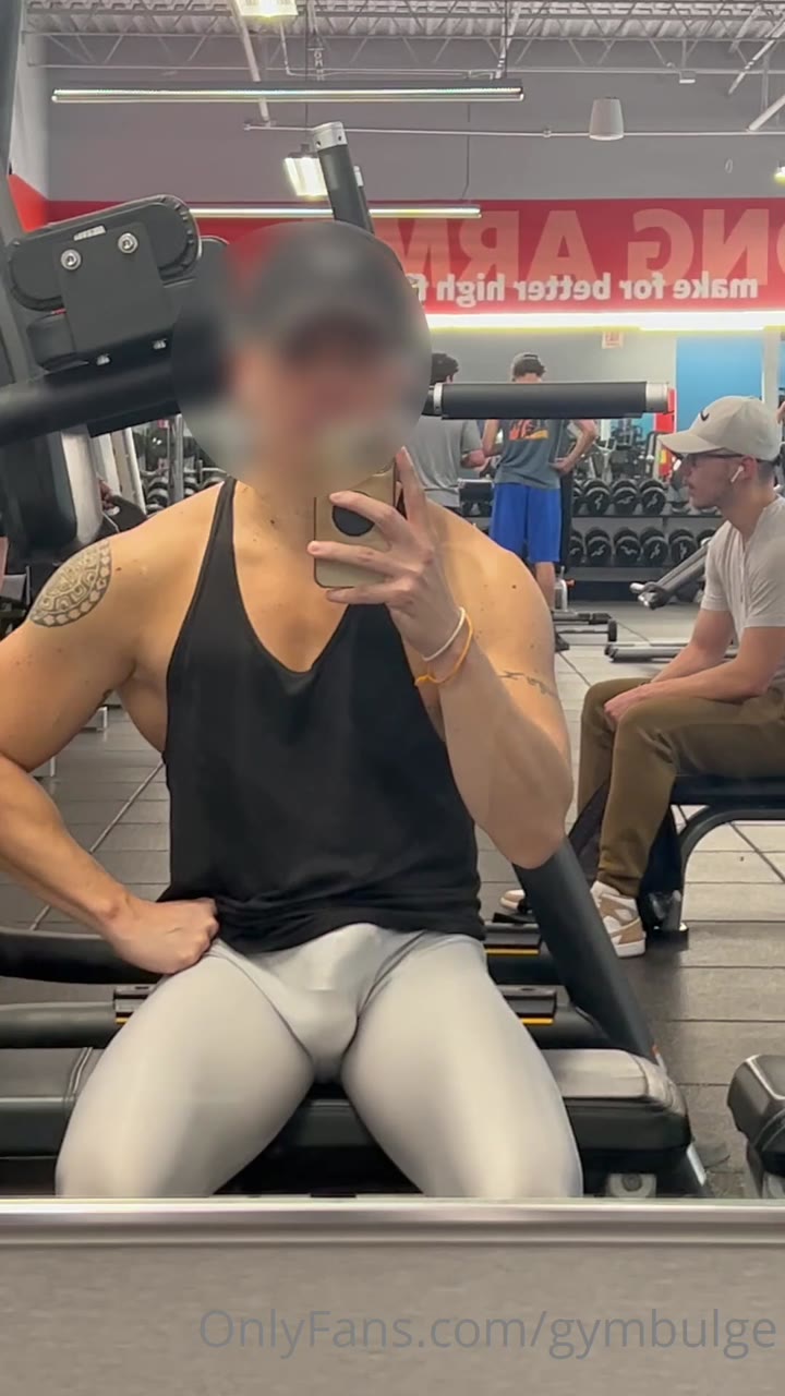 25  sexy hunk Wiccan gymbulge gym.bulge OnlyFans porn