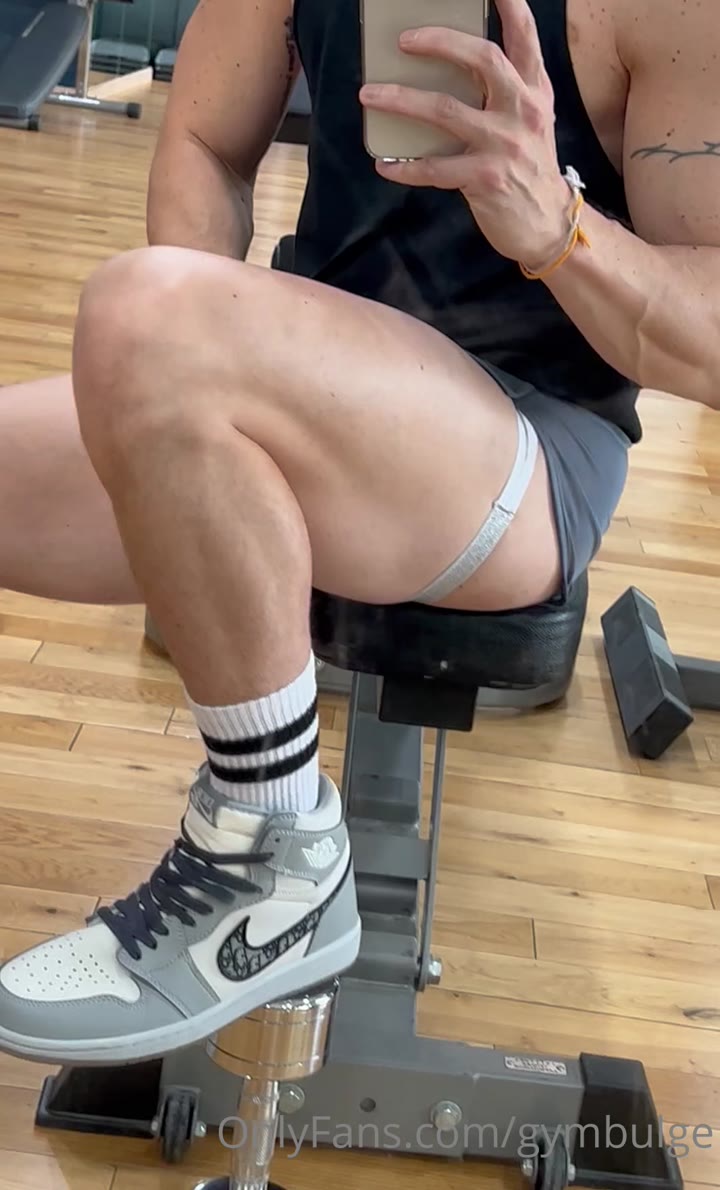 128  sexy hunk Wiccan gymbulge gym.bulge OnlyFans porn