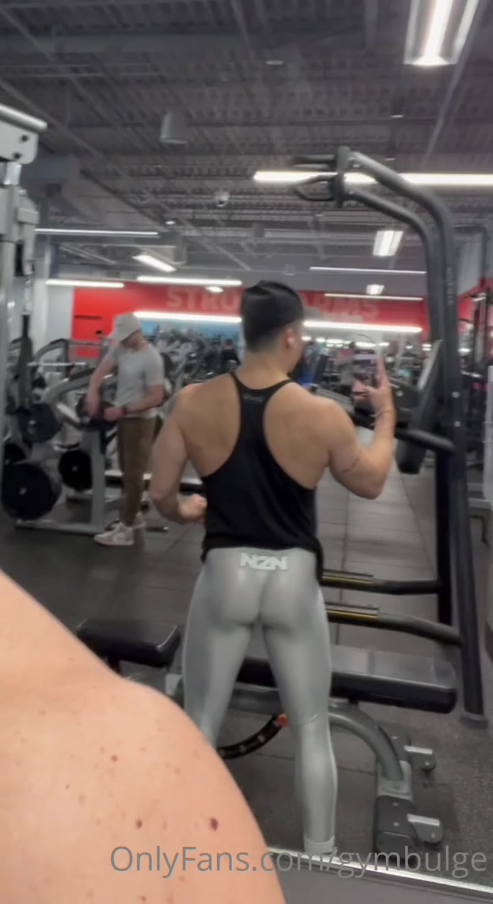 118  sexy hunk Wiccan gymbulge gym.bulge OnlyFans porn