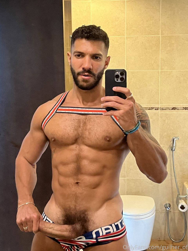 2 Brazilian hunk Guilherme Ferreira guilher_of not_of OnlyFans porn