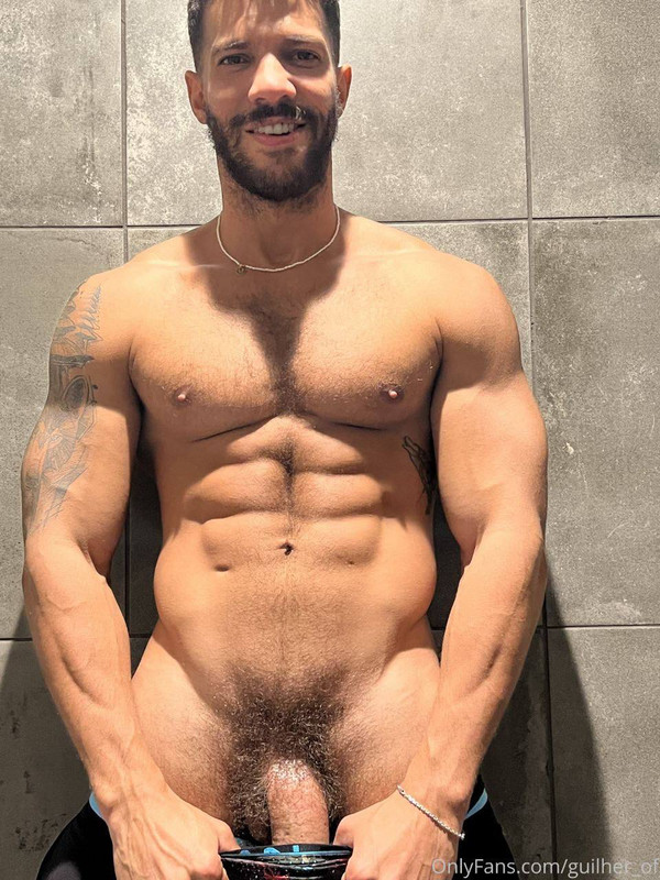 25 Brazilian hunk Guilherme Ferreira guilher_of not_of OnlyFans porn