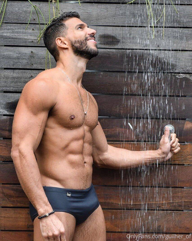 30 Brazilian hunk Guilherme Ferreira guilher_of not_of OnlyFans porn