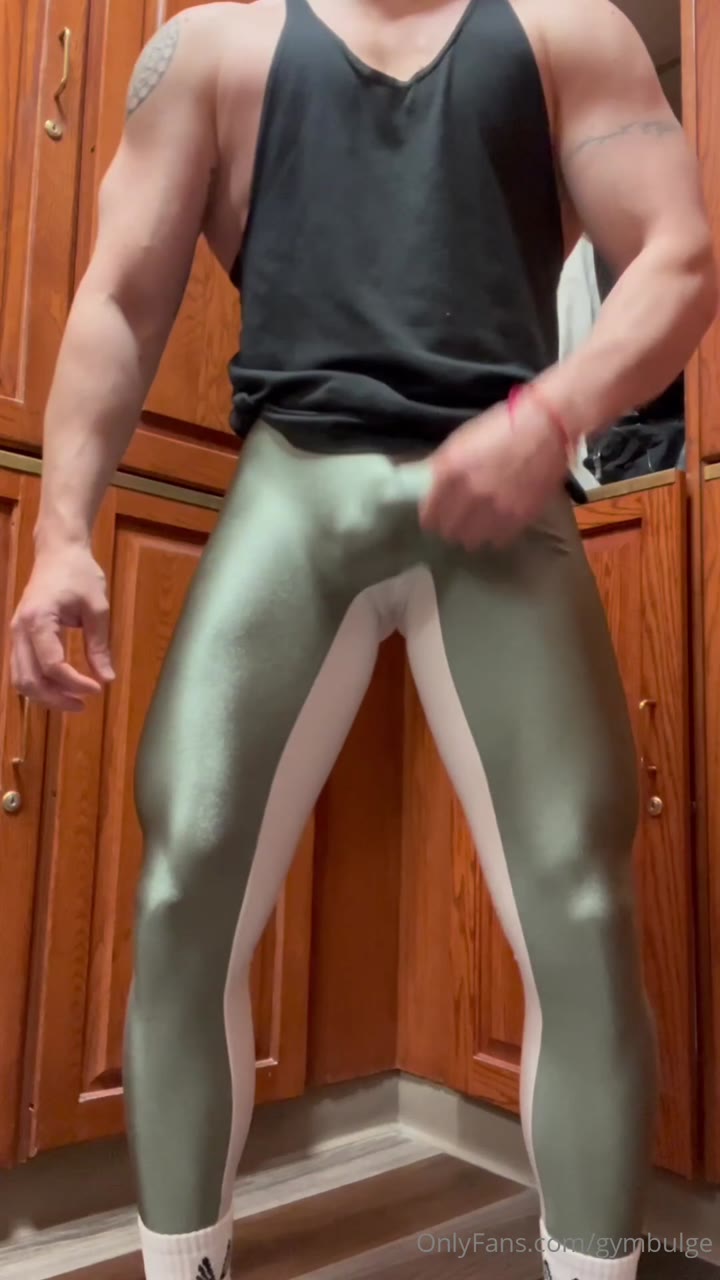 406  sexy hunk Wiccan gymbulge gym.bulge OnlyFans porn