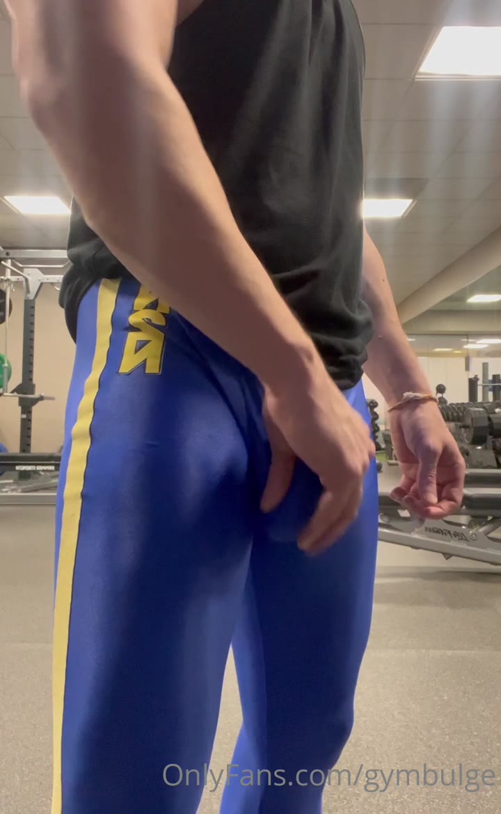 182  sexy hunk Wiccan gymbulge gym.bulge OnlyFans porn