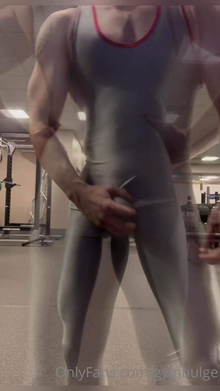 442  sexy hunk Wiccan gymbulge gym.bulge OnlyFans porn