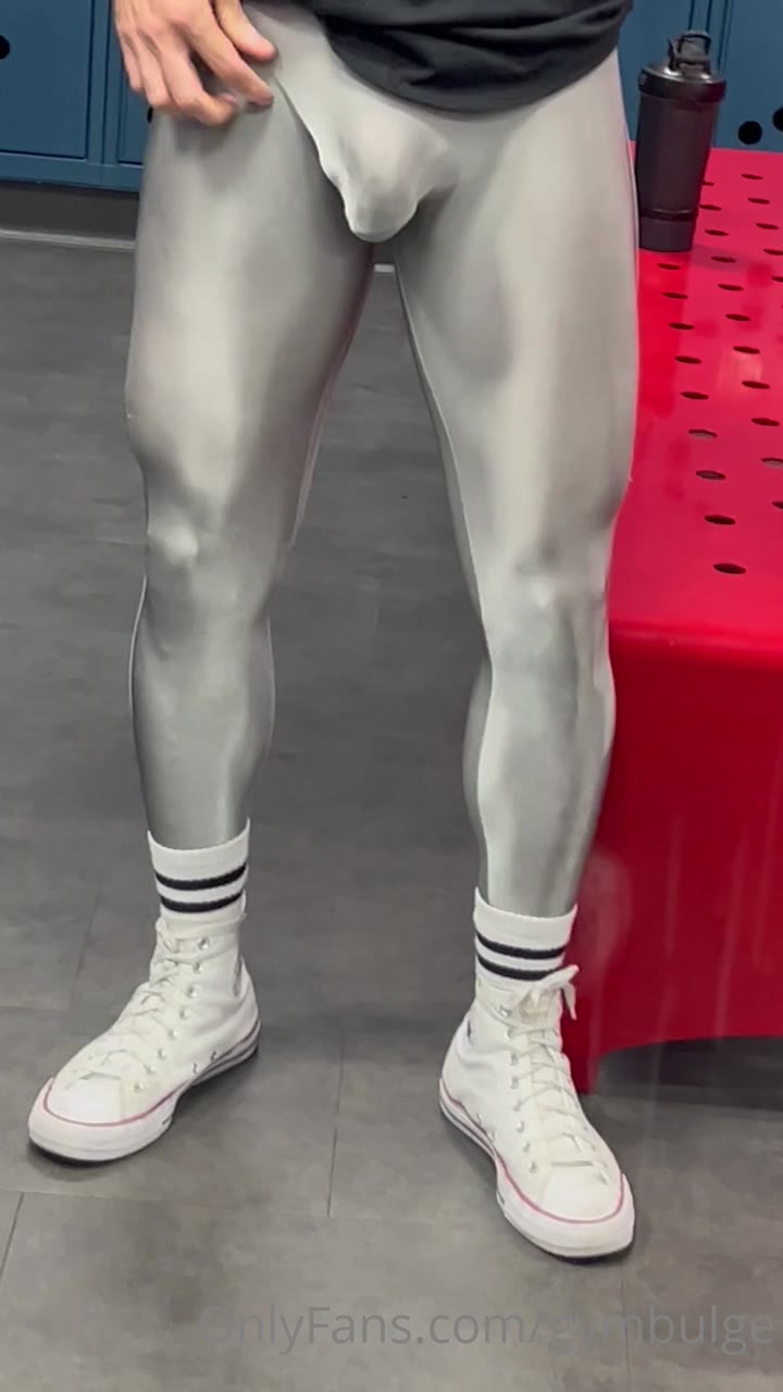 249  sexy hunk Wiccan gymbulge gym.bulge OnlyFans porn