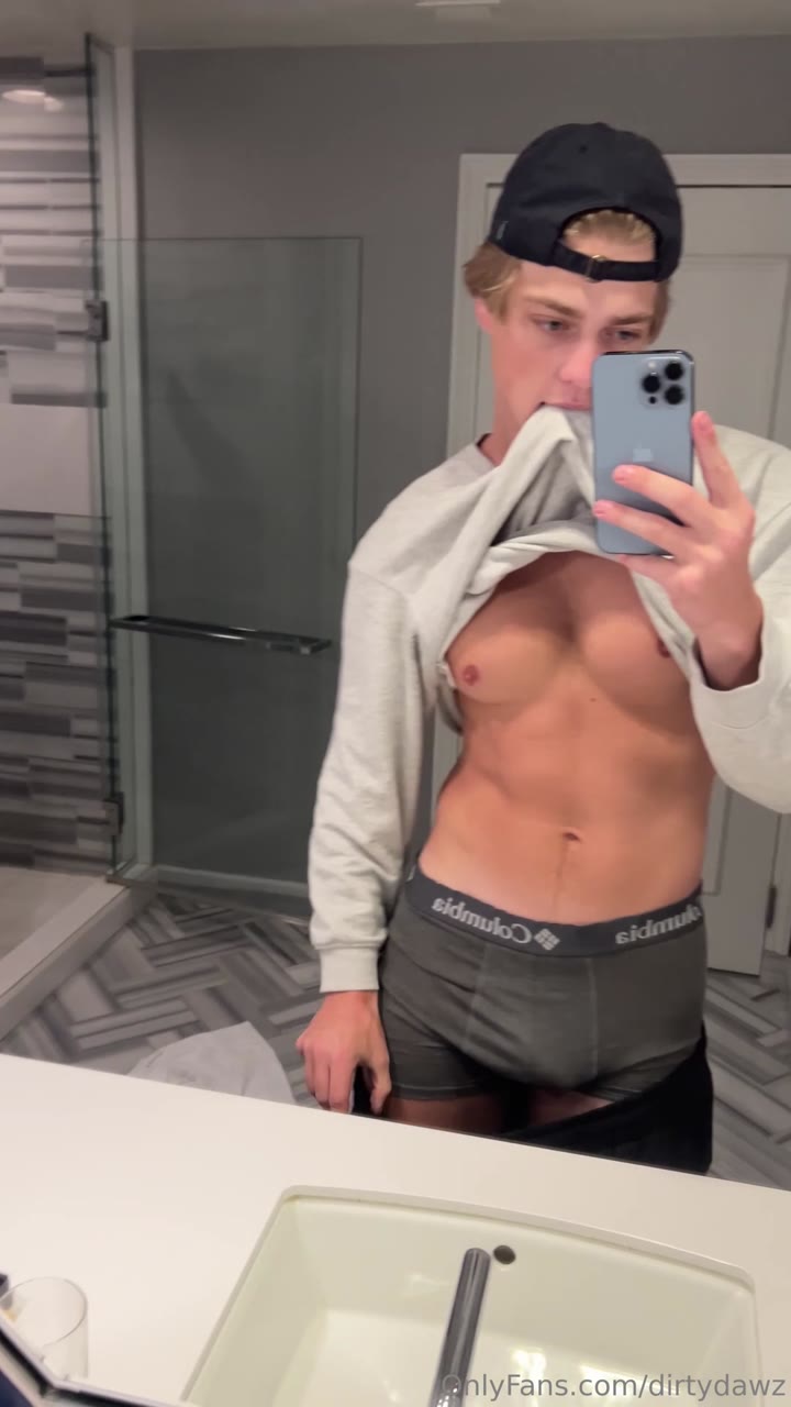 34 Cock swinging jock Dirty Dawz dirtydawz onlyfans porn