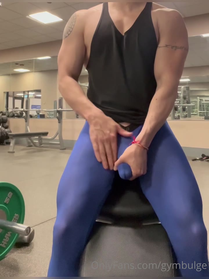 338  sexy hunk Wiccan gymbulge gym.bulge OnlyFans porn