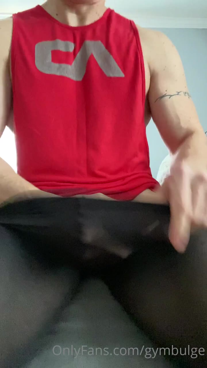 264  sexy hunk Wiccan gymbulge gym.bulge OnlyFans porn