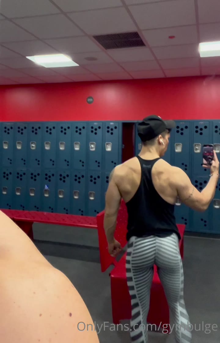 63  sexy hunk Wiccan gymbulge gym.bulge OnlyFans porn