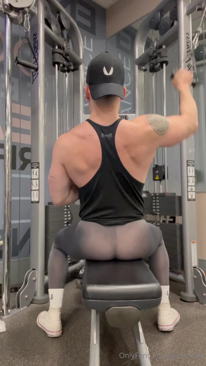 547  sexy hunk Wiccan gymbulge gym.bulge OnlyFans porn