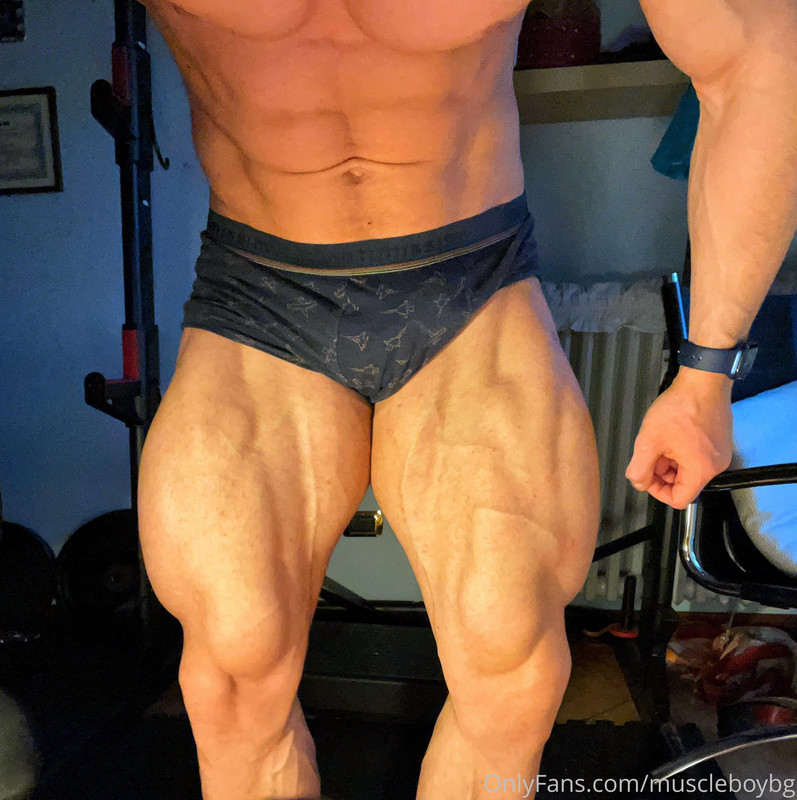 31 MuscleBoyBG Onlyfans LEAKED