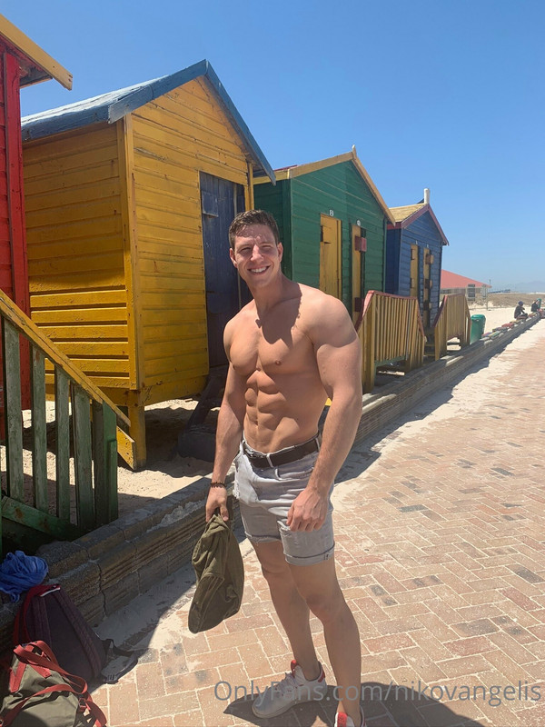 406 Czech hunk Niko Vangelis nikovangelis onlyfans porn