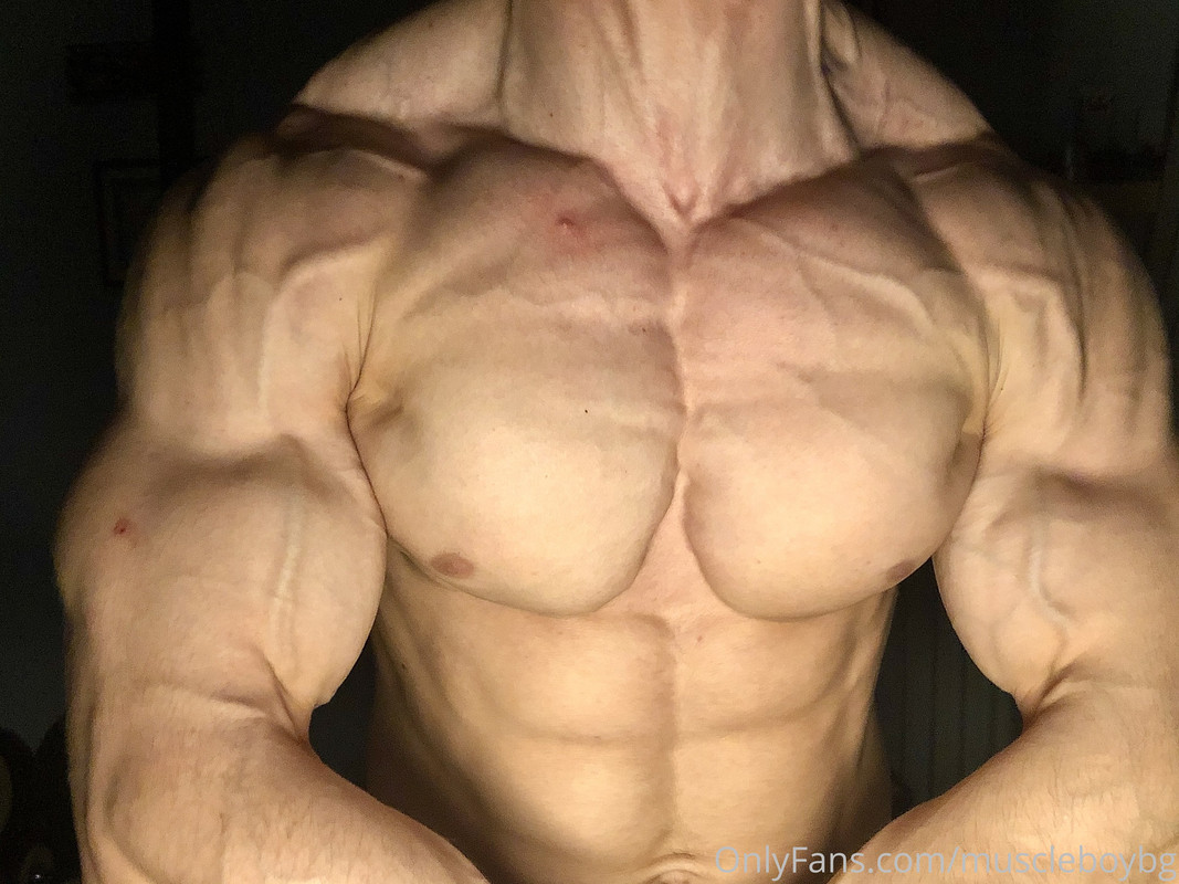 53 MuscleBoyBG Onlyfans LEAKED