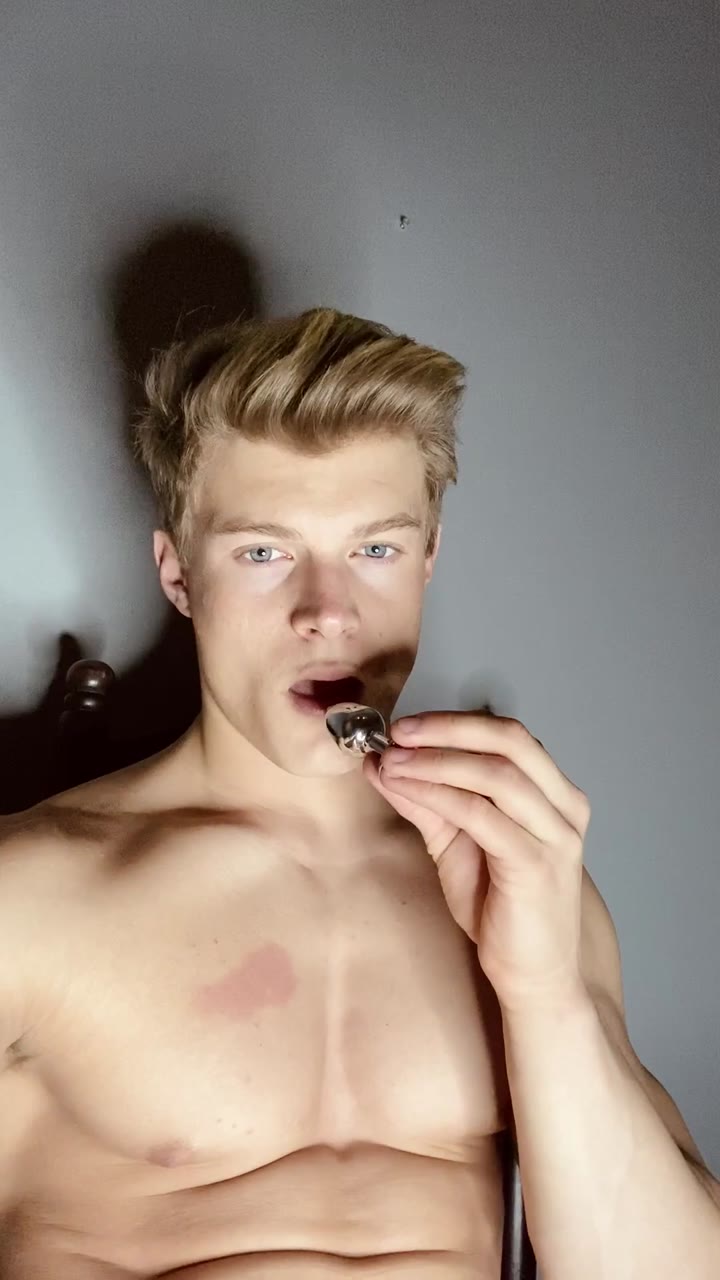 669 Sexy Young Jock Leo Stuke xleox  onlyfans porn