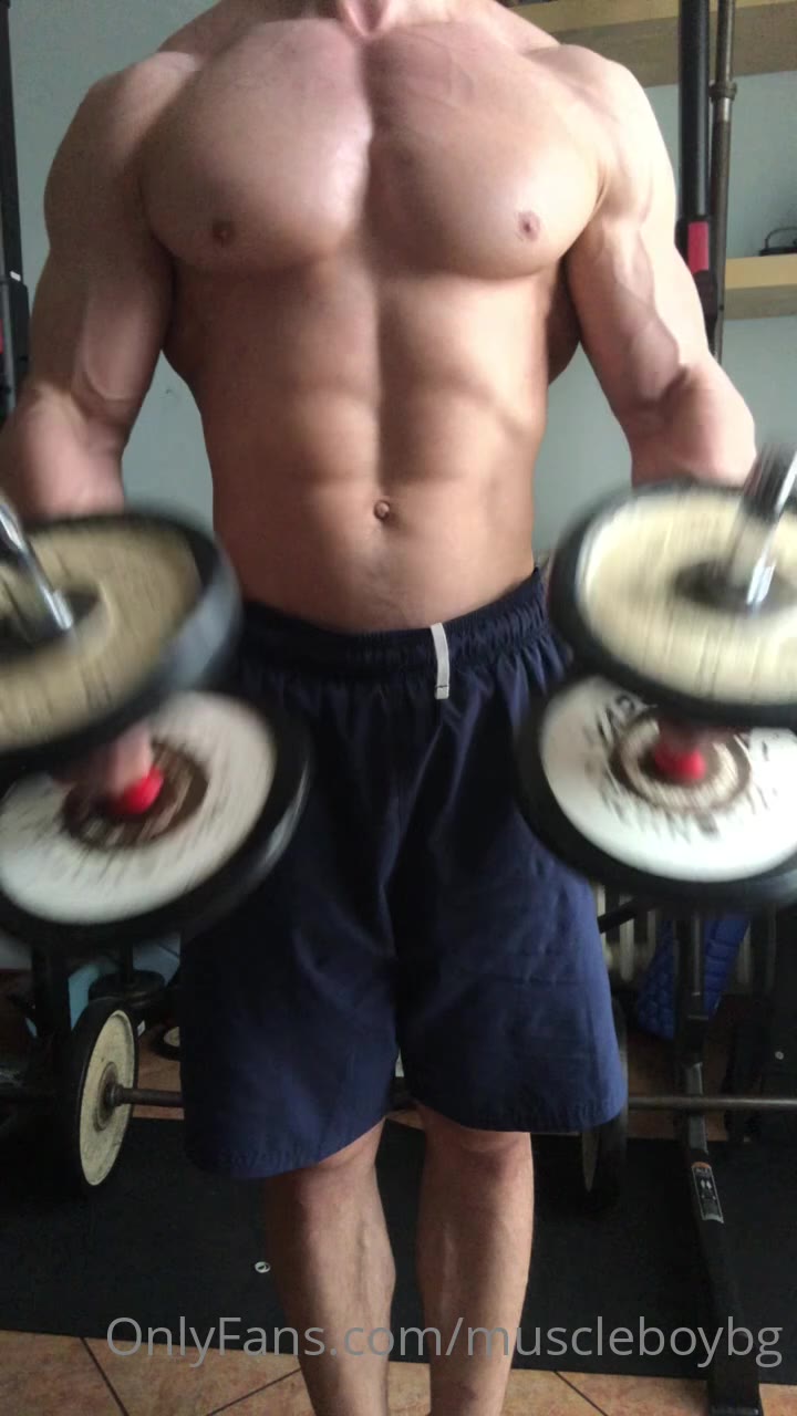 179 MuscleBoyBG Onlyfans LEAKED