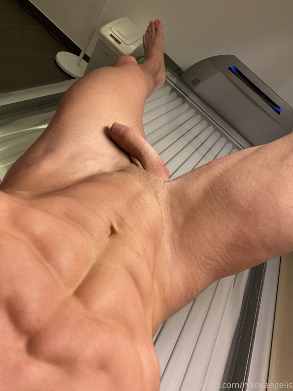549 Czech hunk Niko Vangelis nikovangelis onlyfans porn