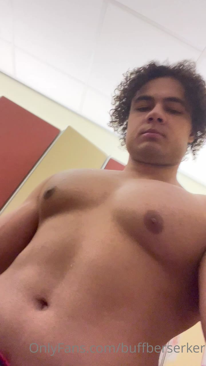 251 Hottie latino Pedro buffberserker buff_weeb OnlyFans Porn