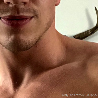 648 Czech hunk Niko Vangelis nikovangelis onlyfans porn