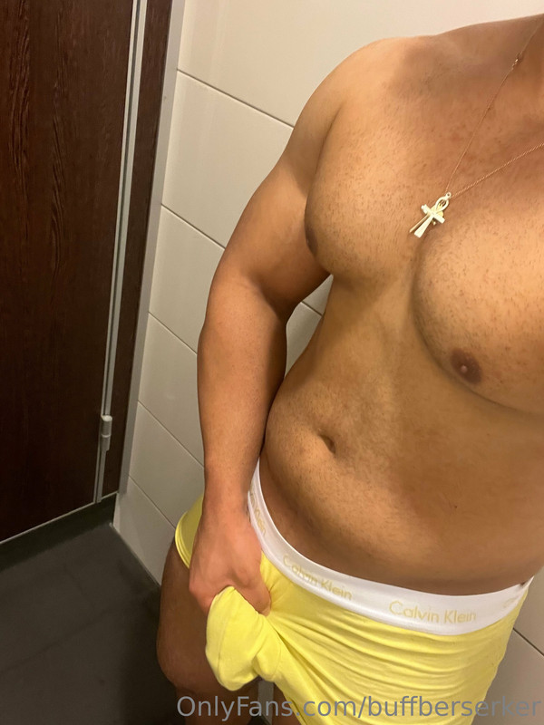 82 Hottie latino Pedro buffberserker buff_weeb OnlyFans Porn