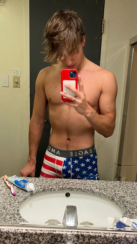 179 College twunk UCLAtwunk theeaglesof onlyfans  porn
