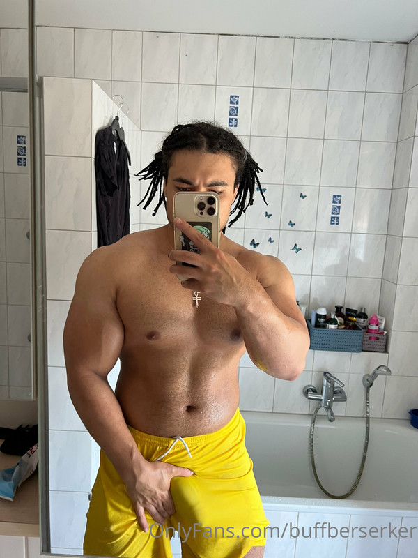 93 Hottie latino Pedro buffberserker buff_weeb OnlyFans Porn