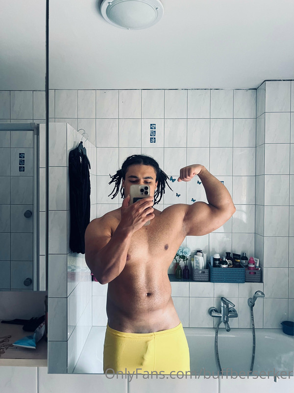 94 Hottie latino Pedro buffberserker buff_weeb OnlyFans Porn