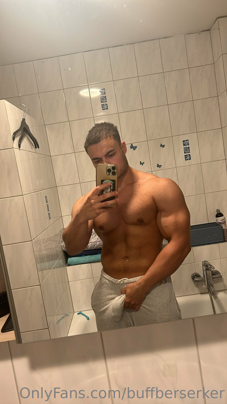 98 Hottie latino Pedro buffberserker buff_weeb OnlyFans Porn