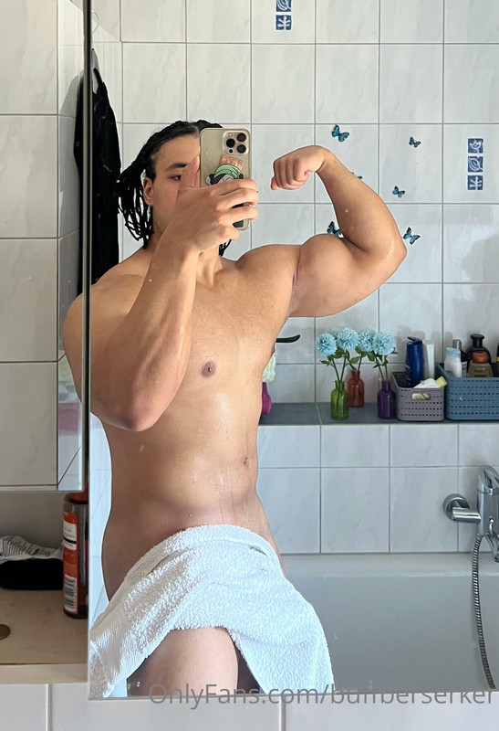 110 Hottie latino Pedro buffberserker buff_weeb OnlyFans Porn