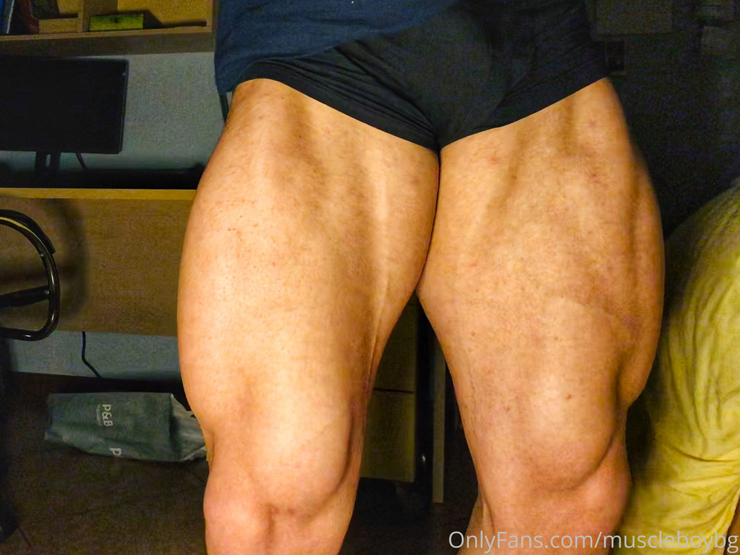 158 MuscleBoyBG Onlyfans LEAKED