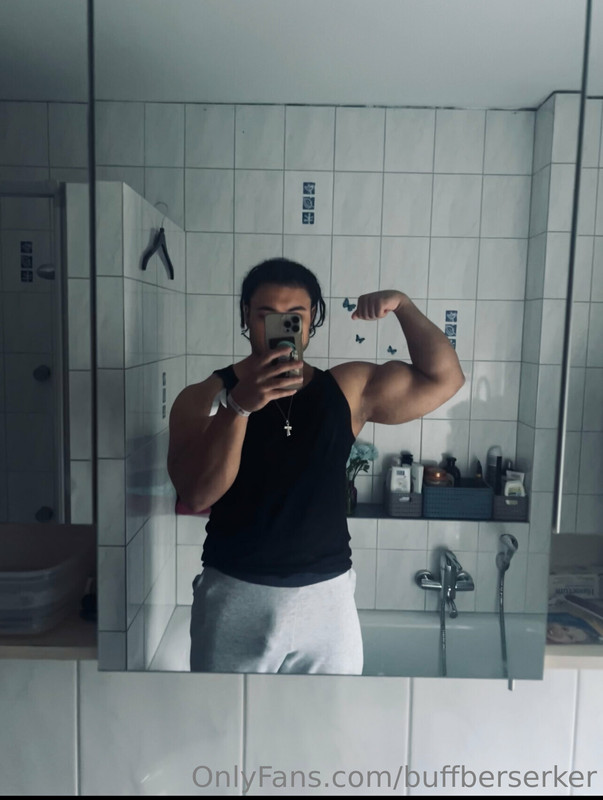 134 Hottie latino Pedro buffberserker buff_weeb OnlyFans Porn