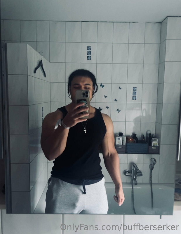 135 Hottie latino Pedro buffberserker buff_weeb OnlyFans Porn