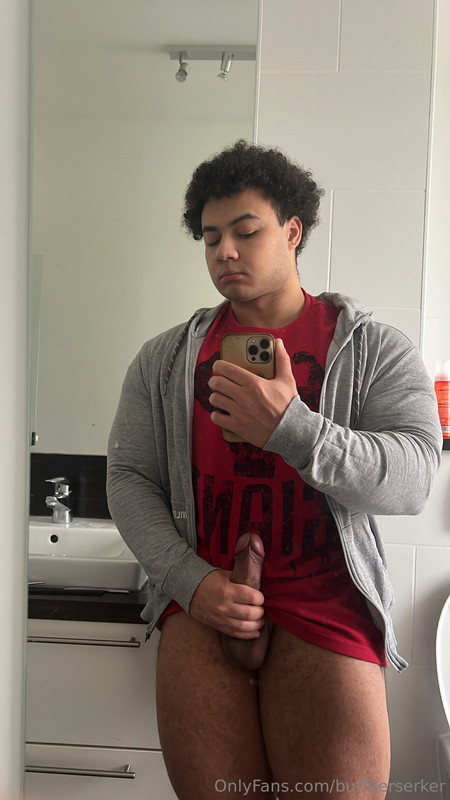 139 Hottie latino Pedro buffberserker buff_weeb OnlyFans Porn