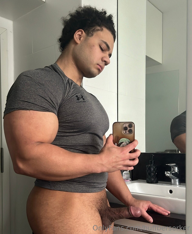 146 Hottie latino Pedro buffberserker buff_weeb OnlyFans Porn