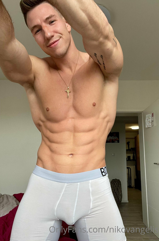 799 Czech hunk Niko Vangelis nikovangelis onlyfans porn