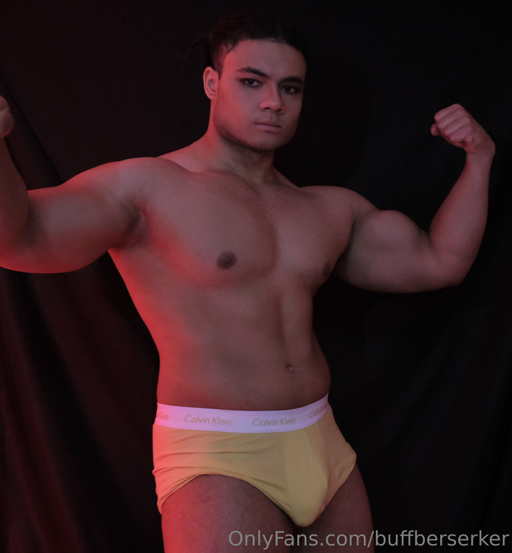 71 Hottie latino Pedro buffberserker buff_weeb OnlyFans Porn
