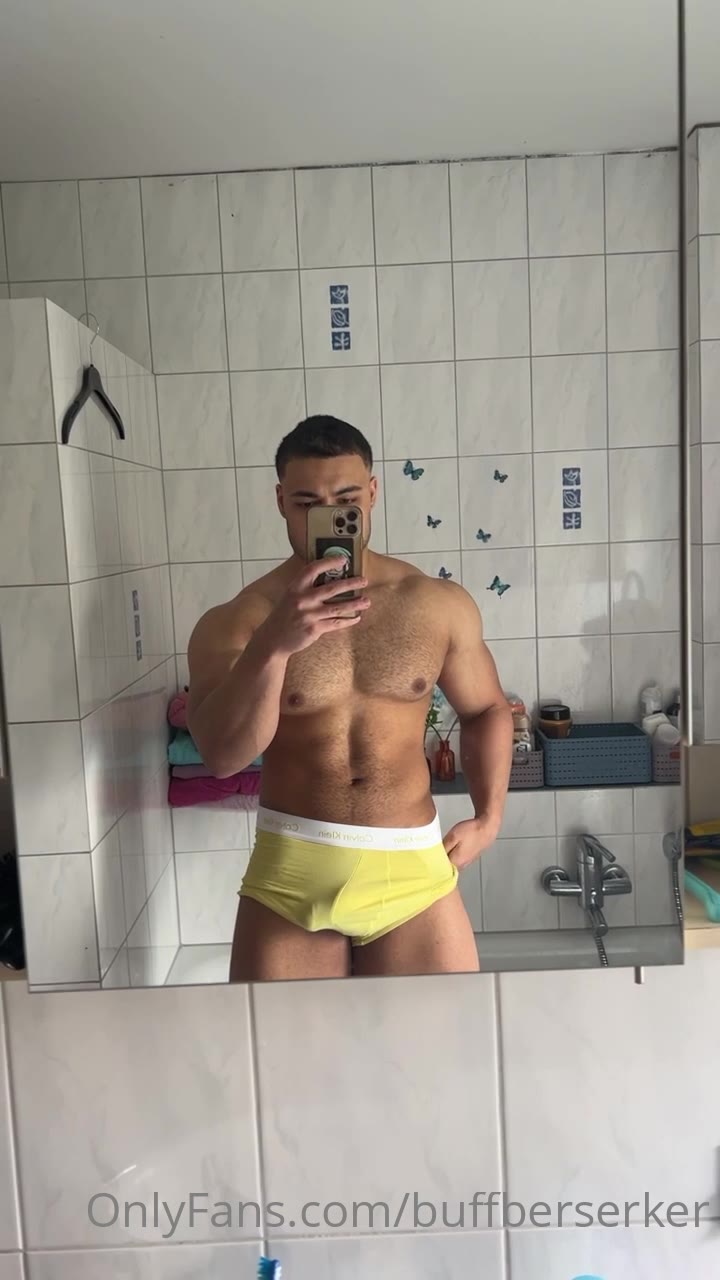 310 Hottie latino Pedro buffberserker buff_weeb OnlyFans Porn