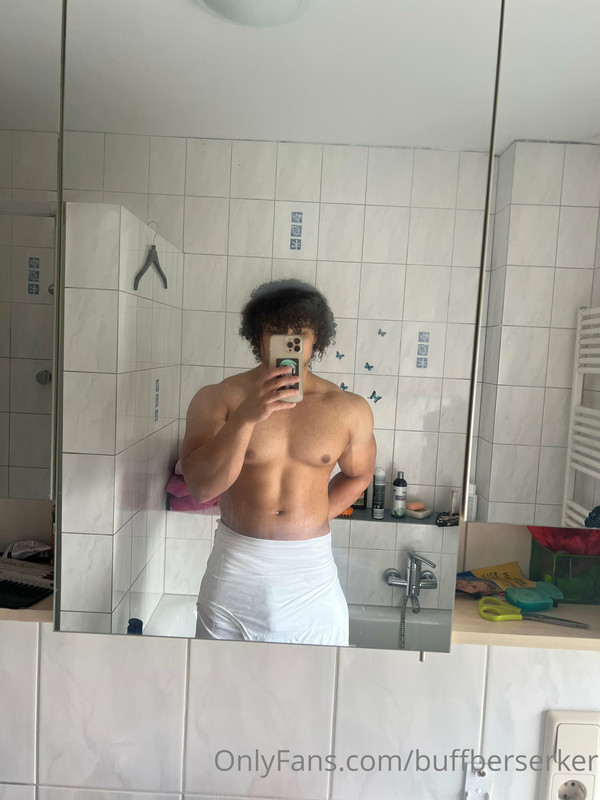 4 Hottie latino Pedro buffberserker buff_weeb OnlyFans Porn