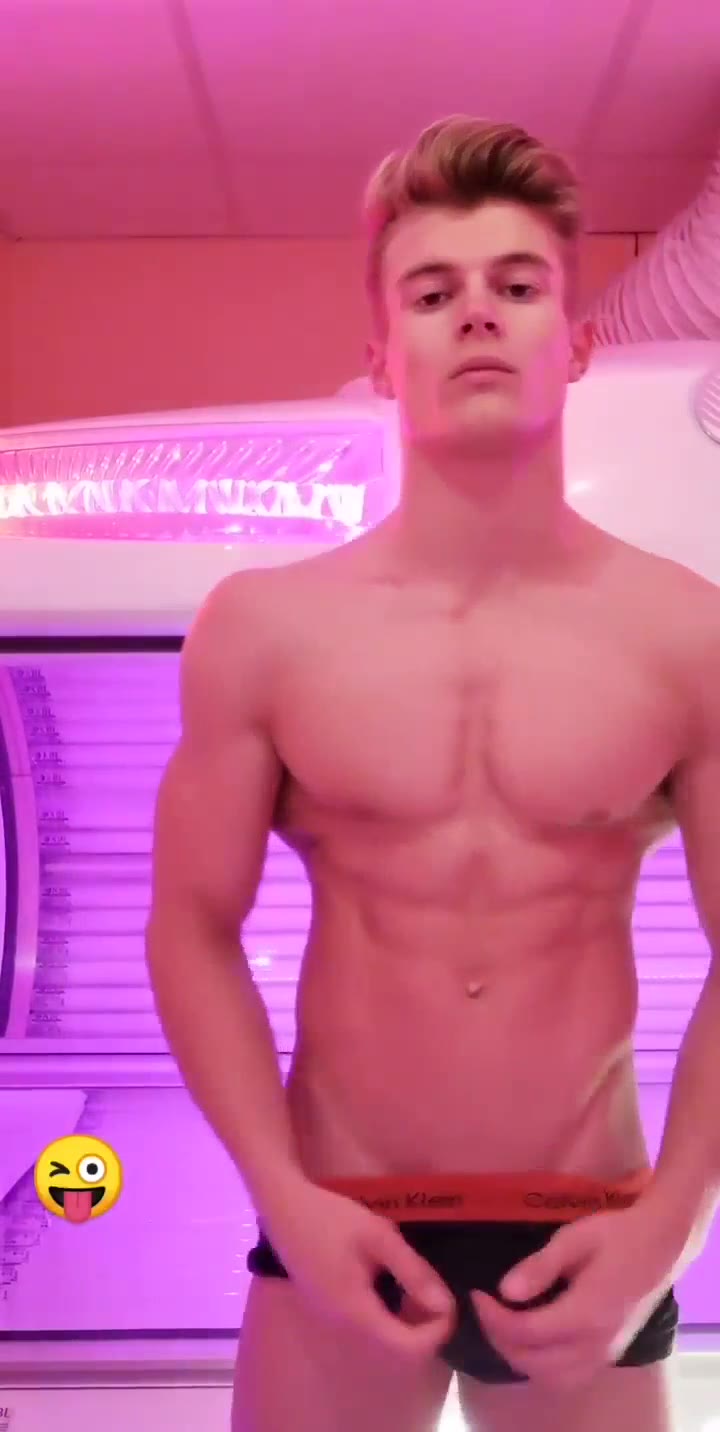 498 Sexy Young Jock Leo Stuke xleox  onlyfans porn