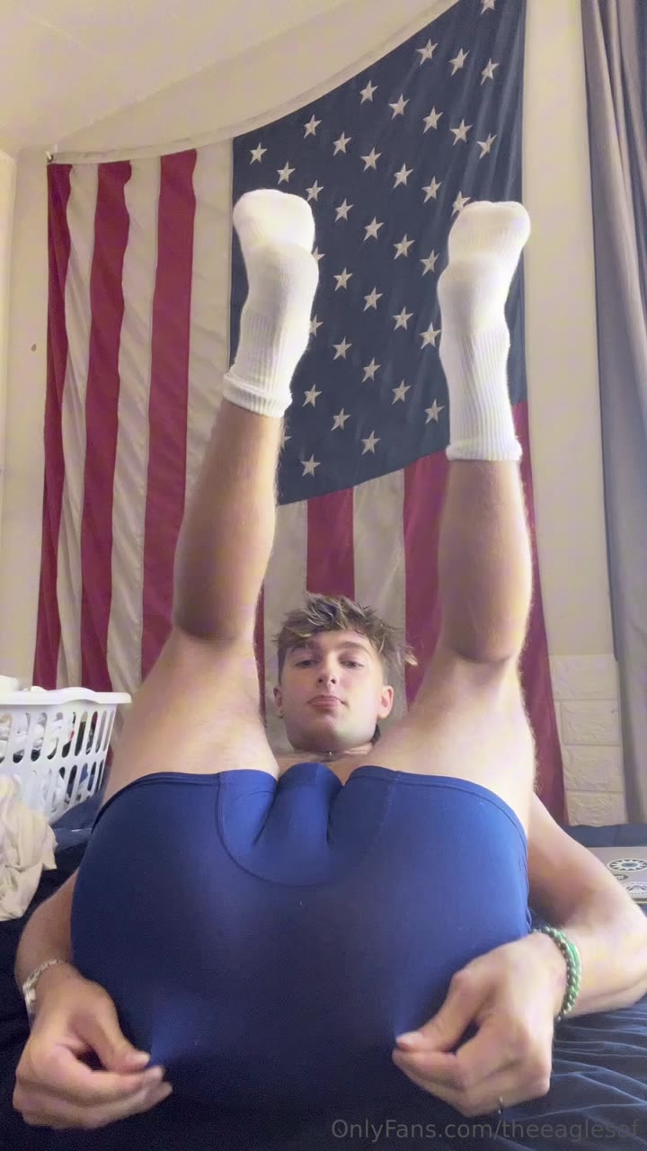 40 College twunk UCLAtwunk theeaglesof onlyfans  porn