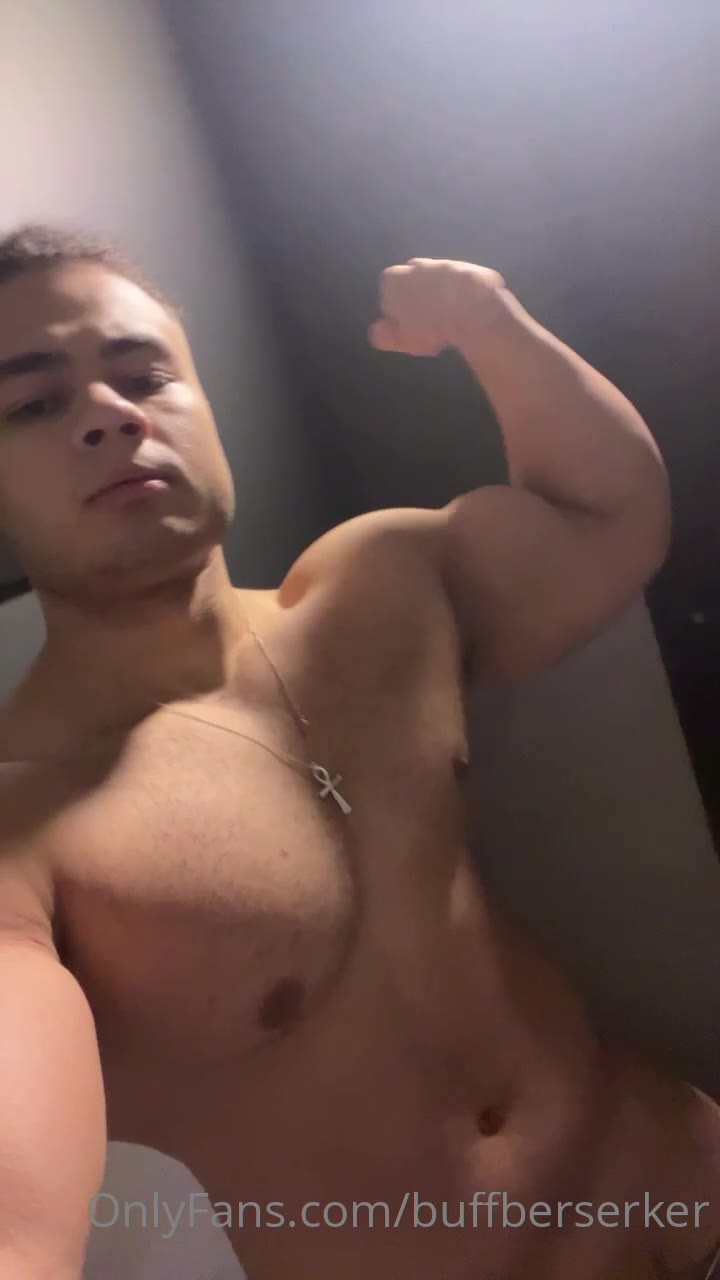 325 Hottie latino Pedro buffberserker buff_weeb OnlyFans Porn