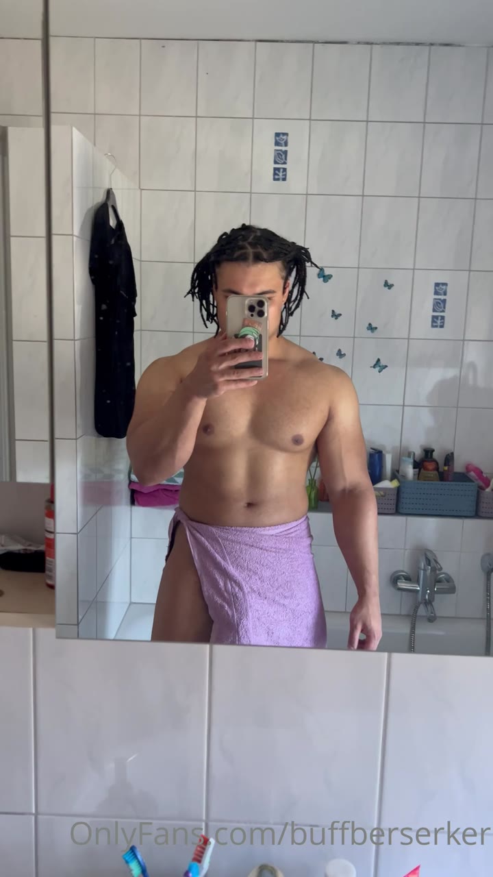 266 Hottie latino Pedro buffberserker buff_weeb OnlyFans Porn